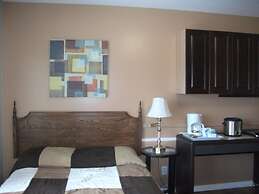 Silverwood Inn