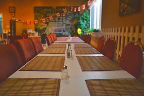 Silverwood Inn