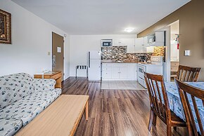 The Bluebird Motel