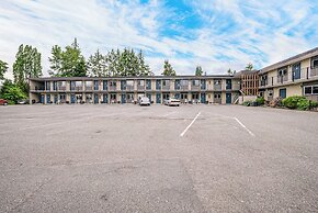The Bluebird Motel
