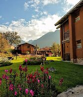 Lizzy Wasi Urubamba