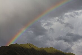 Lizzy Wasi Urubamba