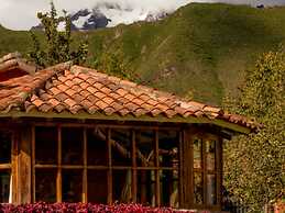 Lizzy Wasi Urubamba