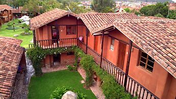 Lizzy Wasi Urubamba