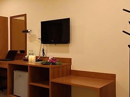 Lita Place