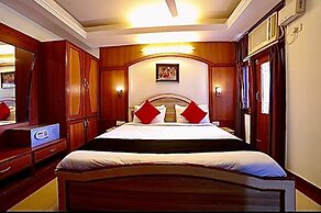 Hotel Kings Corner