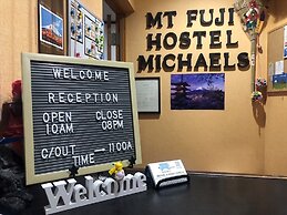 Mt Fuji Hostel Michael's