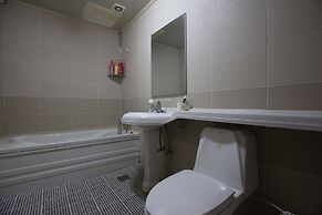 R.I Spa Hotel