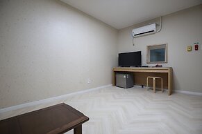 R.I Spa Hotel