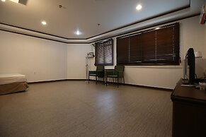 R.I Spa Hotel