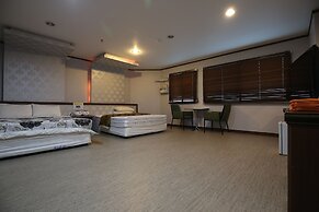 R.I Spa Hotel
