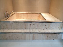 R.I Spa Hotel