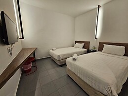 T Hotel Tandop
