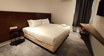 T Hotel Tandop