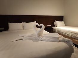 T Hotel Tandop