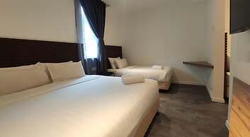 T Hotel Tandop