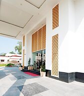 Hotel Le Roi Haridwar @ Har Ki Pauri Road