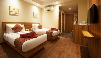 Hotel Le Roi Haridwar @ Har Ki Pauri Road