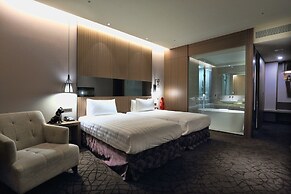 Hotel Intrendy