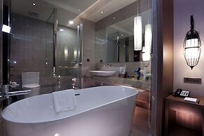 Hotel Intrendy