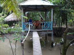 Oasis Hotel