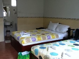 Oasis Hotel