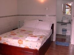 Oasis Hotel