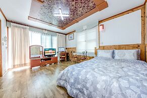Gyulhyanggi Pension