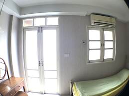 Roof View Place