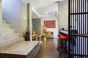 Charu Bay Villas