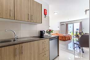 Paul Marie Hotel Apartments