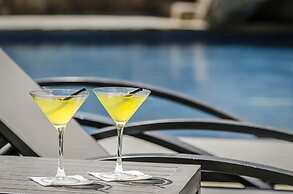 Exe Cunit Suites & Spa