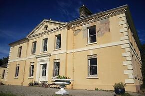 Kelly House
