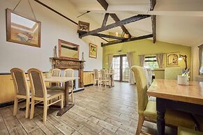 The Old Ginn House Inn