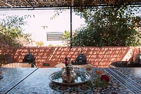 Riad Lhena