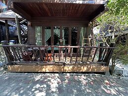 Anda Resort Koh Lipe