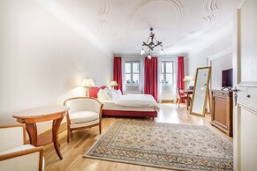 Chin-Chin Hotel ehemals Bohemian Hotel