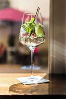 Chin-Chin Hotel ehemals Bohemian Hotel