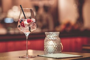 Chin-Chin Hotel ehemals Bohemian Hotel
