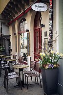 Chin-Chin Hotel ehemals Bohemian Hotel