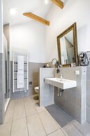Chin-Chin Hotel ehemals Bohemian Hotel