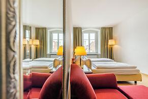 Chin-Chin Hotel ehemals Bohemian Hotel