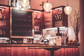Chin-Chin Hotel ehemals Bohemian Hotel