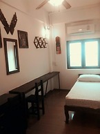 DMK Hostel Donmueang Airport
