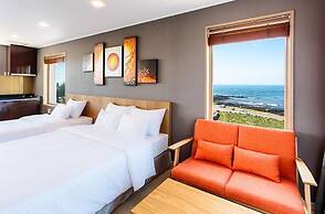 Rich Hotel
