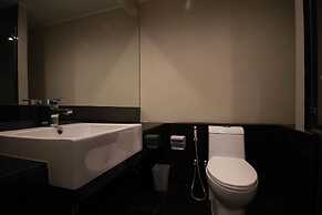 Sereine Sukhumvit 39