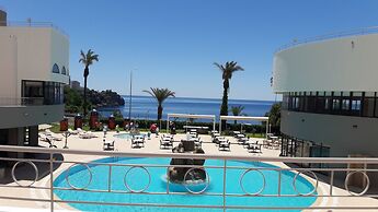 Cender Hotel