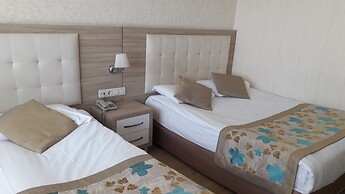 Cender Hotel