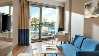 Crowne Plaza Istanbul Florya by IHG