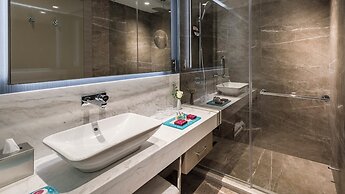 Crowne Plaza Istanbul Florya by IHG
